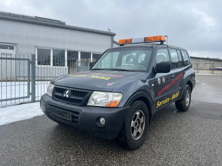 Mitsubishi Pajero