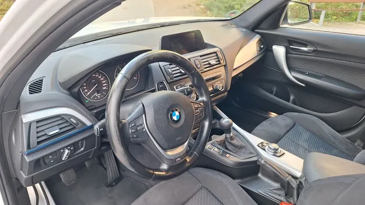 BMW 120