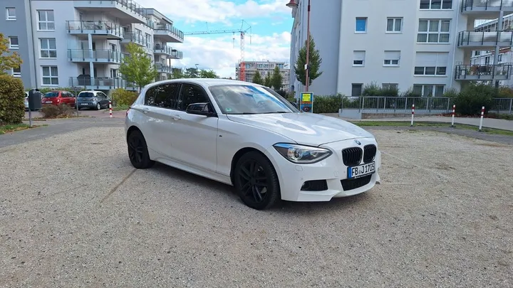 BMW 120