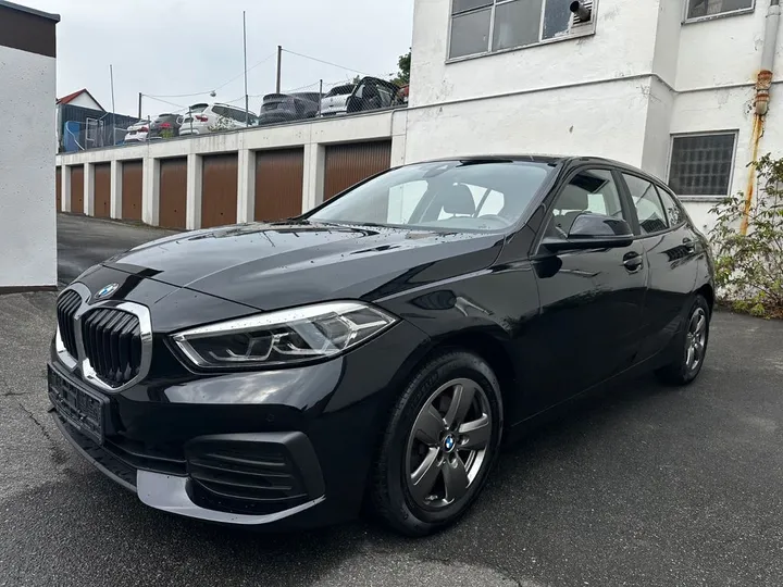 BMW 118