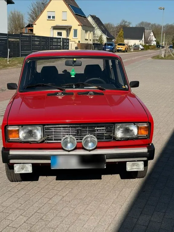 Lada Nova