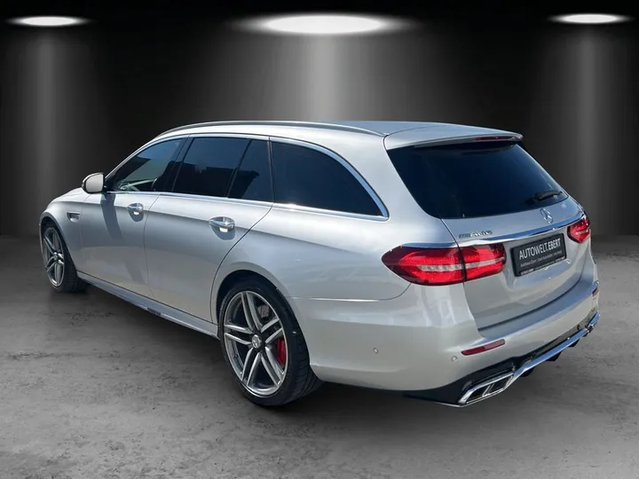 Mercedes-Benz E 63 AMG