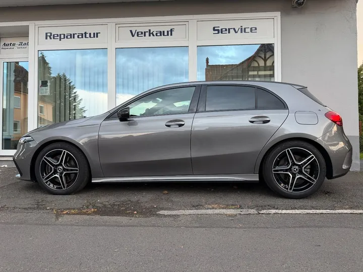 Mercedes-Benz A 250