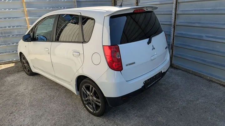Mitsubishi Colt