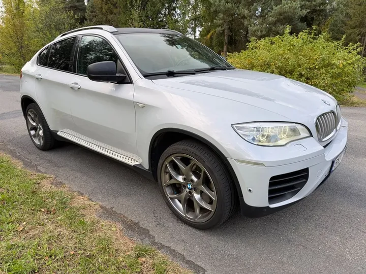 BMW X6 M50