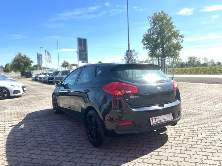 Kia cee'd / Ceed