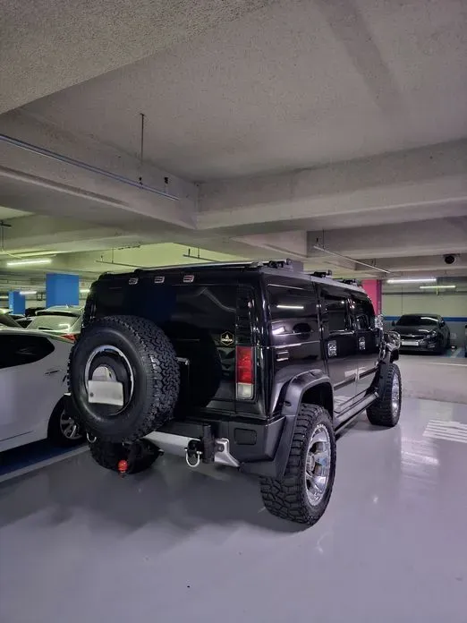 Hummer H2