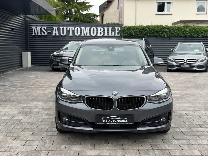 BMW 320