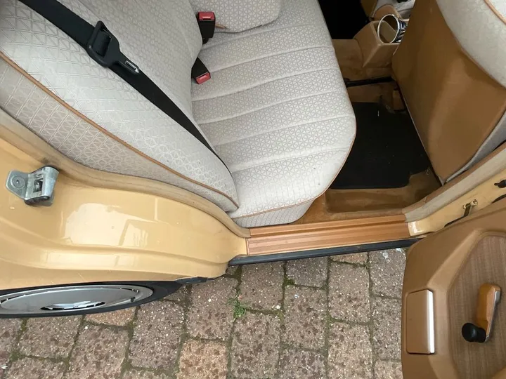 Mercedes-Benz E 260