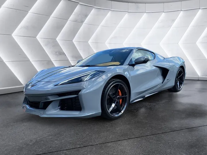 Corvette C8