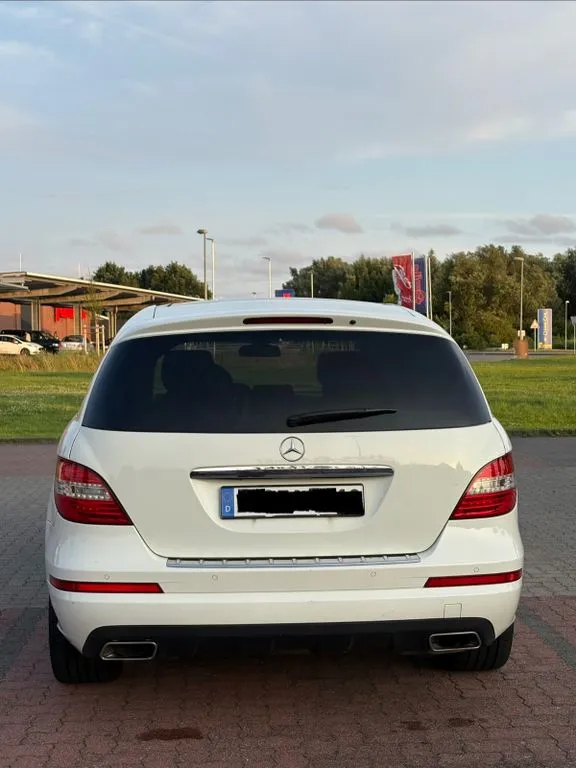 Mercedes-Benz R 350