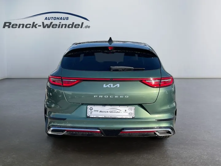 Kia pro cee'd / ProCeed