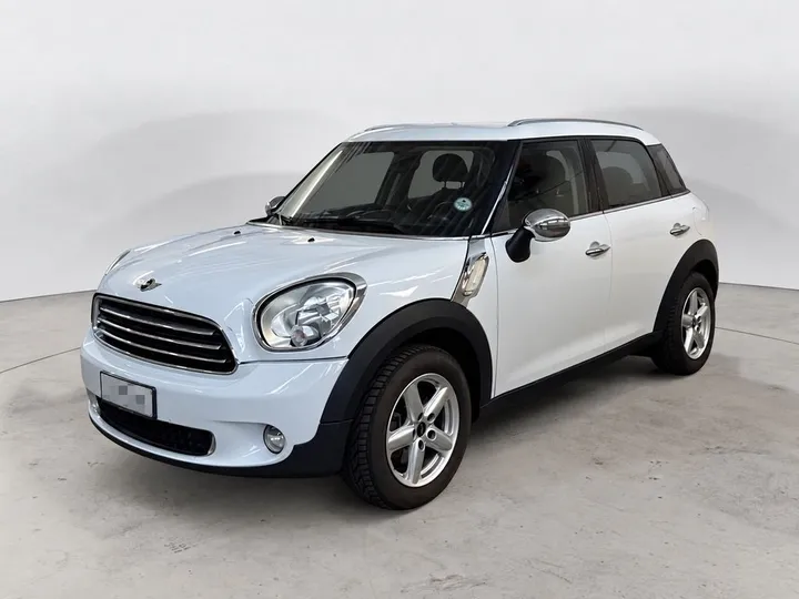MINI One Countryman