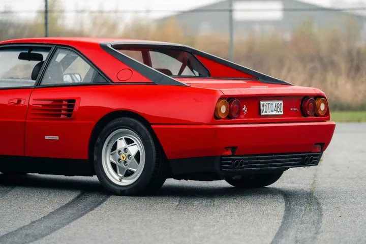 Ferrari Mondial