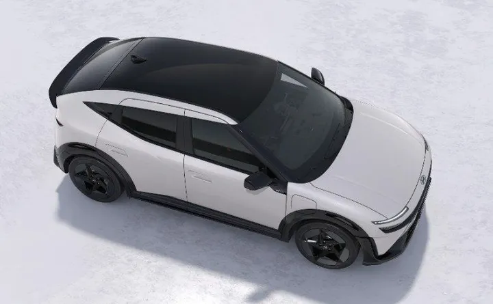 Hyundai IONIQ