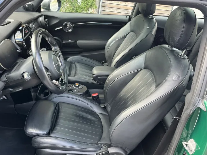MINI Cooper SE