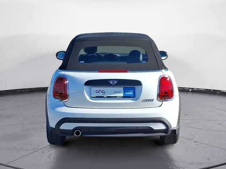 MINI Cooper Cabrio
