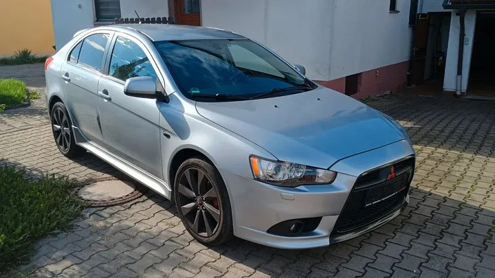 Mitsubishi Lancer