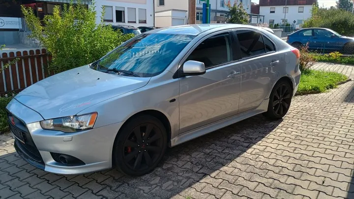 Mitsubishi Lancer