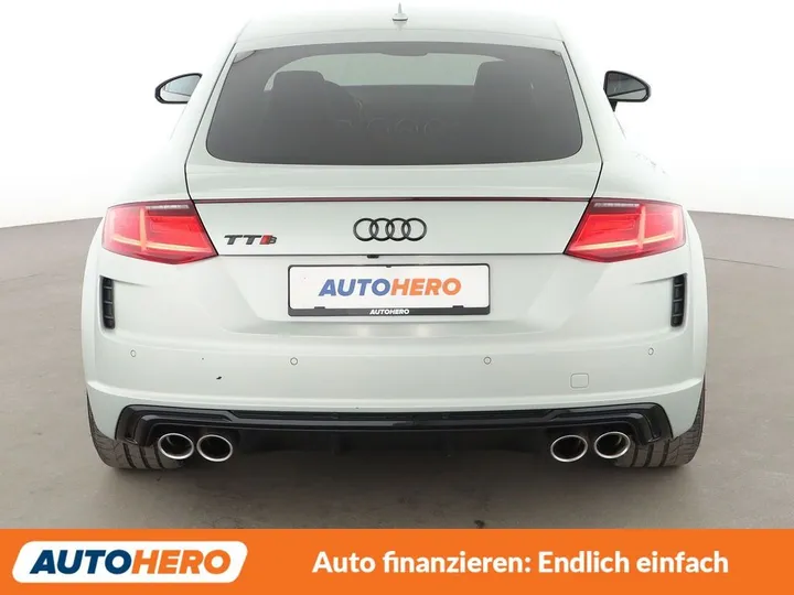 Audi TTS