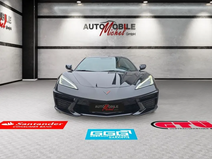 Corvette C8