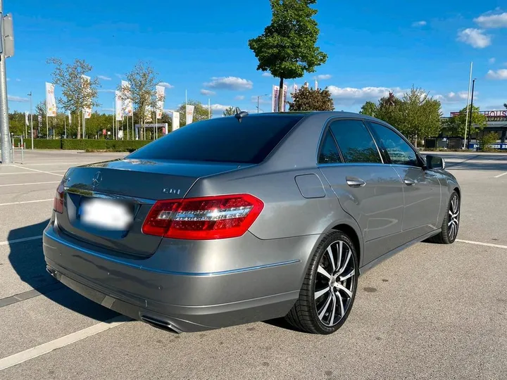 Mercedes-Benz E 350