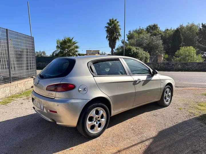 Alfa Romeo 147