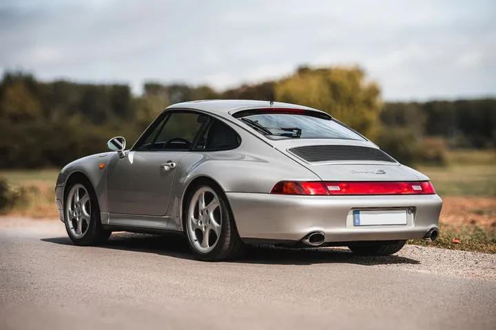 Porsche 993