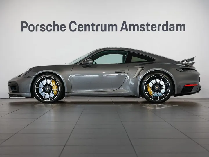 Porsche 992