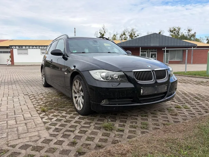 BMW 325