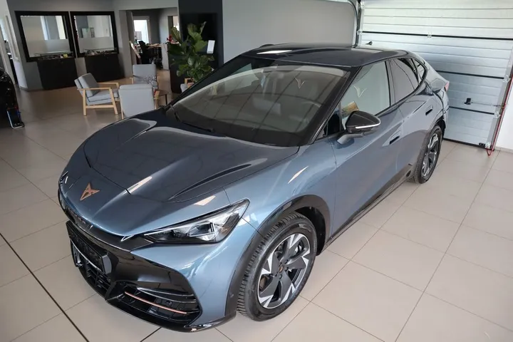 Cupra Tavascan