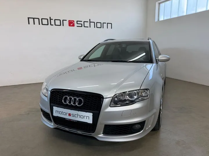 Audi RS4