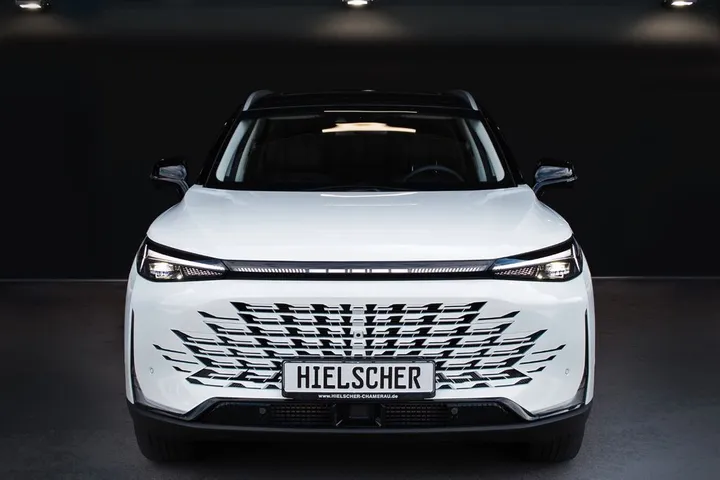 BAIC Beijing X75
