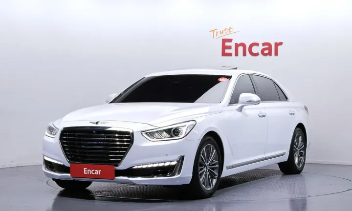 Genesis EQ900