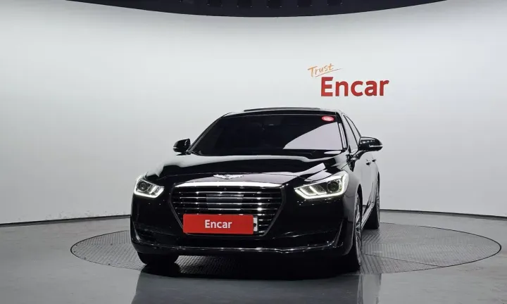 Genesis EQ900