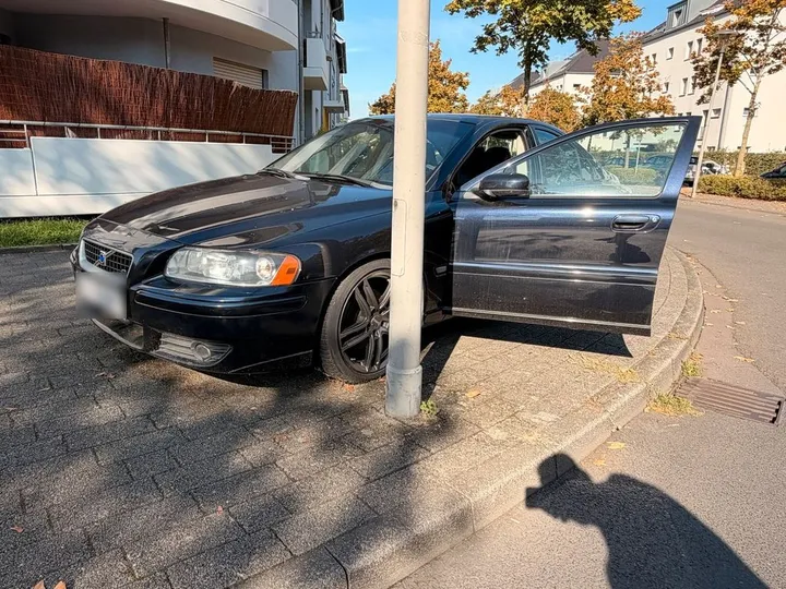 Volvo 244