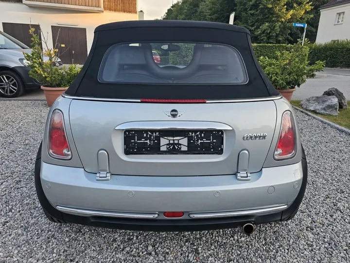 MINI Cooper Cabrio