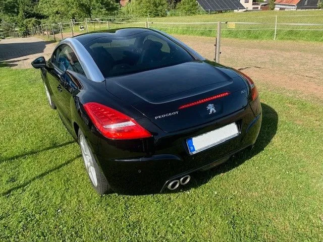Peugeot RCZ