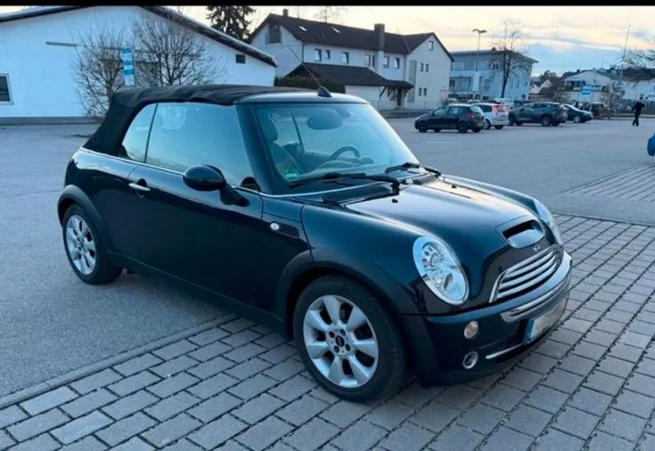 MINI Cooper Cabrio