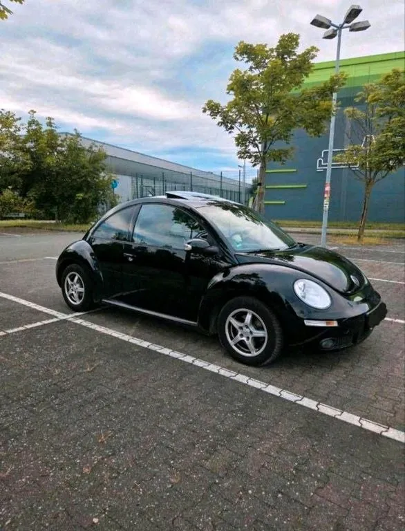 Volkswagen New Beetle