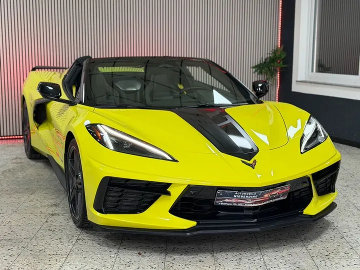 Corvette C8