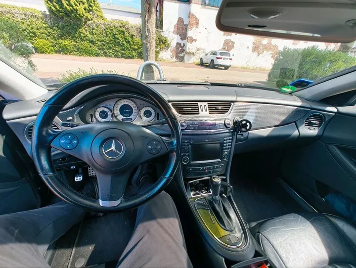 Mercedes-Benz CLS 300