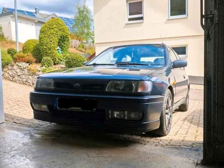 Nissan Sunny