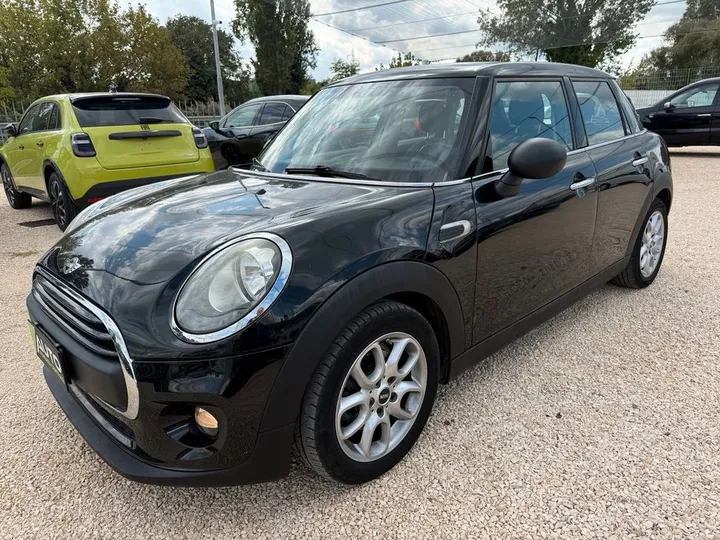 MINI One D