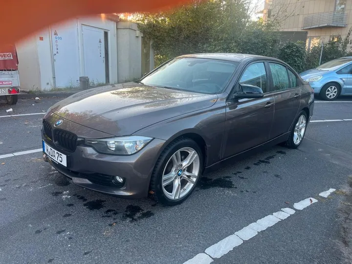 BMW 320