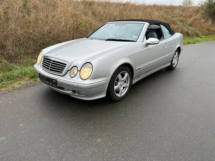 Mercedes-Benz CLK 200