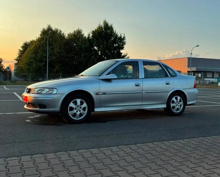 Opel Vectra