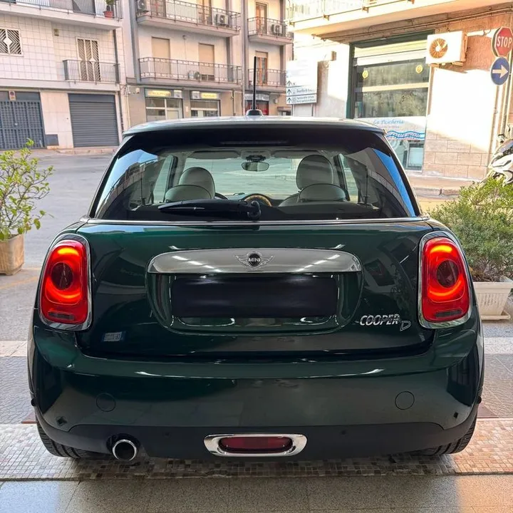 MINI Cooper D