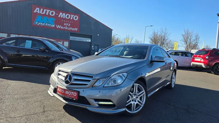 Mercedes-Benz E 200