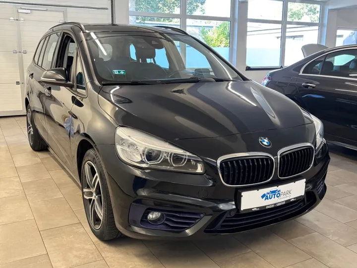 BMW 220